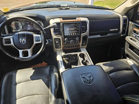Used 2015 RAM 3500 Laramie image 6