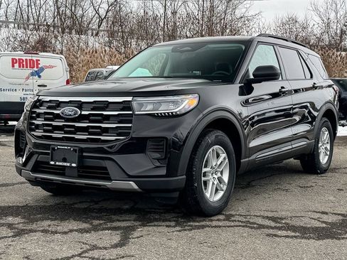 New 2026 Ford Explorer Active AWD/4WD image 7