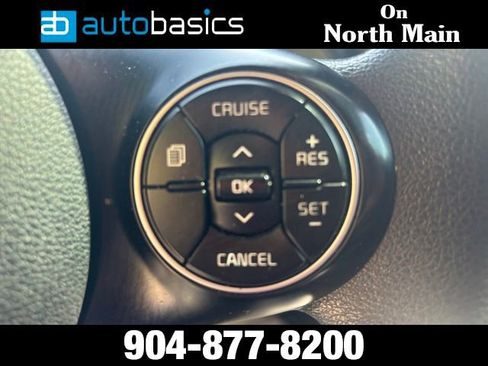 Used 2020 Kia Soul LX image 20