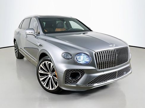 Used 2023 Bentley Bentayga Extended Wheelbase AWD/4WD image 1