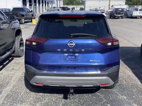 Used 2023 Nissan Rogue SV AWD/4WD image 5