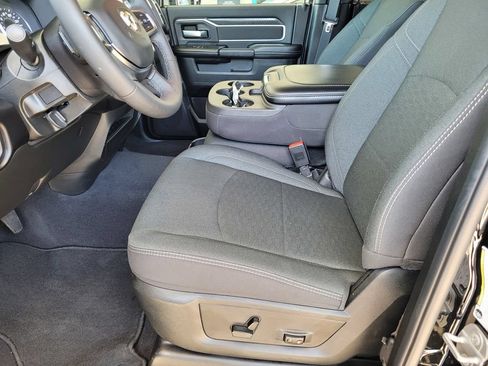 Used 2026 RAM 2500 Big Horn AWD/4WD image 10