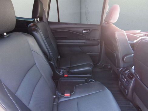 Certified 2022 Honda Pilot Elite image 12