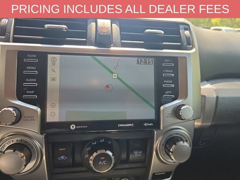 Used 2020 Toyota 4Runner SR5 AWD/4WD image 6