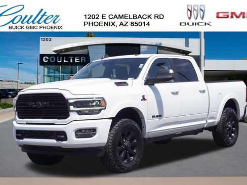 Used 2022 RAM 2500 Laramie AWD/4WD image 1