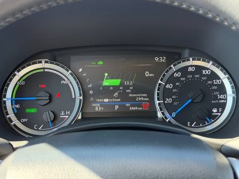 Used 2026 Toyota Highlander XLE AWD/4WD image 11