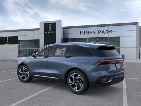 New 2026 Lincoln Nautilus Premier w/ Equipment Group 102A AWD/4WD image 4