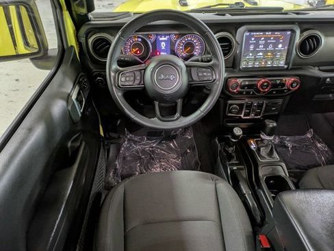 Used 2023 Jeep Gladiator Sport AWD/4WD image 13