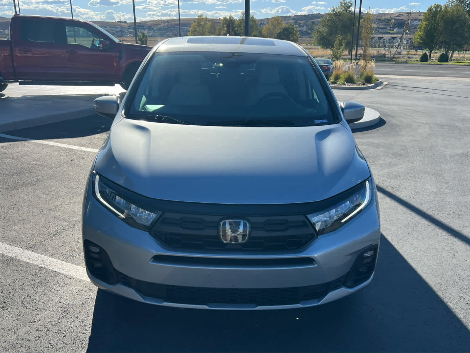 Used 2025 Honda Odyssey EX-L image 3