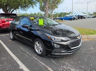 Used 2017 Chevrolet Cruze LT w/ Convenience Package FWD video 1