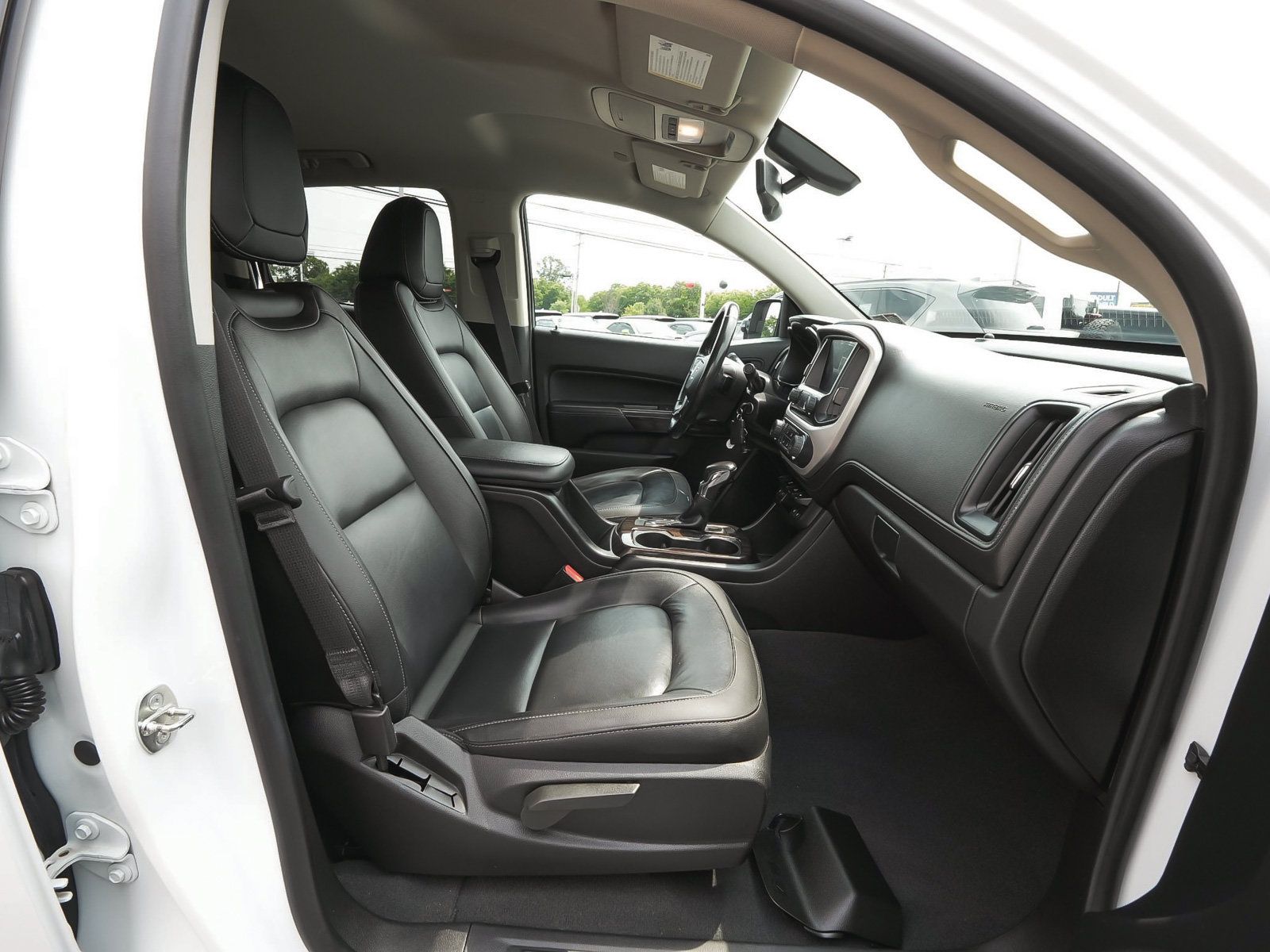 Used 2022 GMC Canyon Elevation w/ Elevation Premium Package AWD/4WD image 38