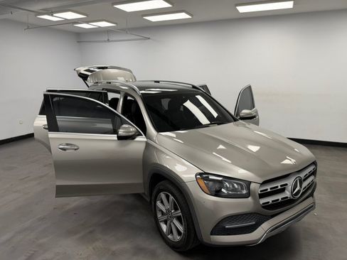 Used 2022 Mercedes-Benz GLS 450 4MATIC image 27