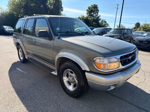 Used 1999 Ford Explorer AWD 4-Door image 1