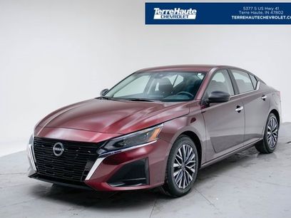 Used 2025 Nissan Altima 2.5 SV