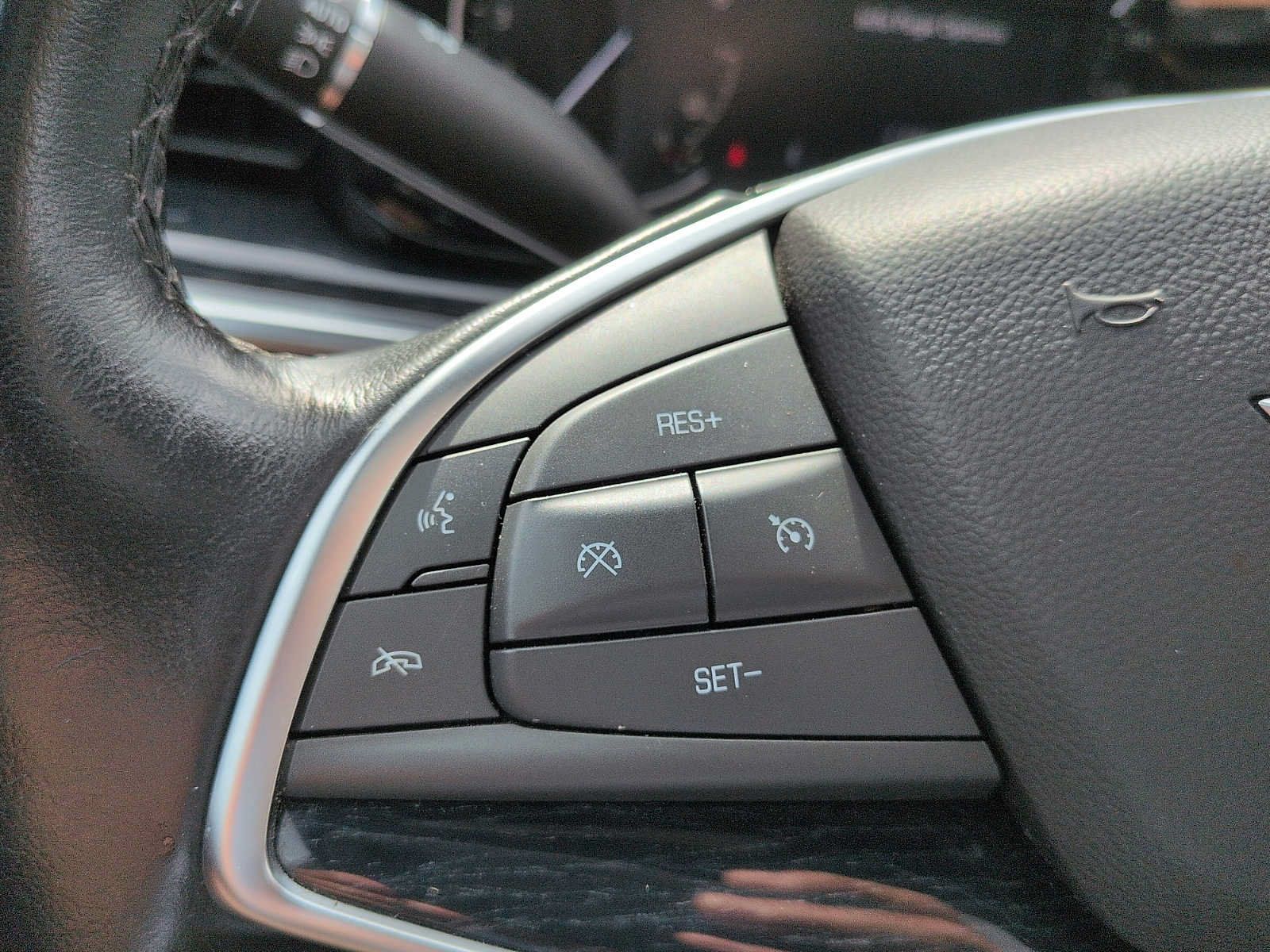 Used 2024 Cadillac XT5 Premium Luxury AWD/4WD image 17
