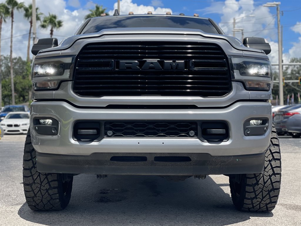 Used 2022 RAM 3500 Laramie AWD/4WD image 15
