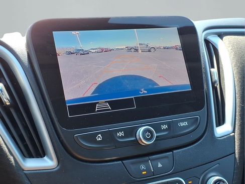 Used 2024 Chevrolet Malibu LT FWD image 8