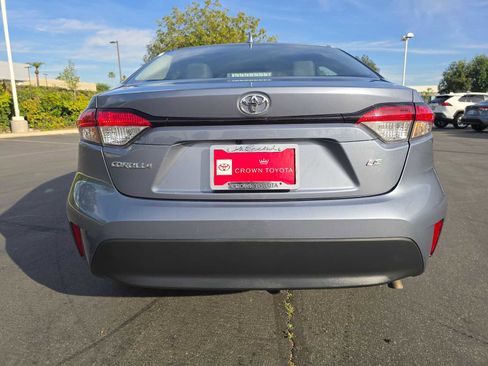 Certified 2025 Toyota Corolla LE image 15