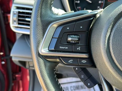 Certified 2022 Subaru Outback Limited image 12