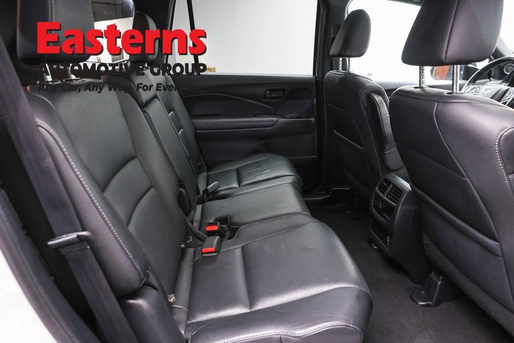 Used 2023 Honda Passport EX-L image 24