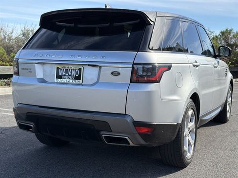 Used 2018 Land Rover Range Rover Sport HSE AWD/4WD image 6