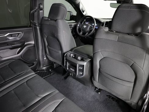Used 2025 RAM 1500 Big Horn image 31