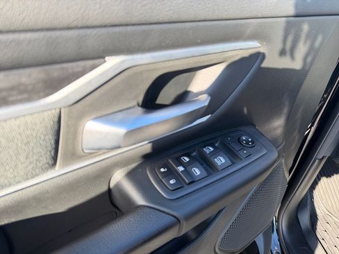 Used 2020 RAM 1500 Big Horn AWD/4WD image 21