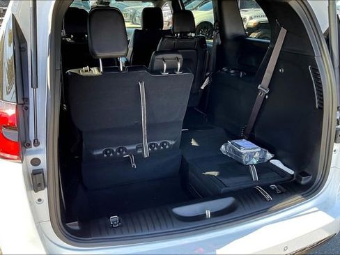 New 2026 Chrysler Pacifica Select image 22