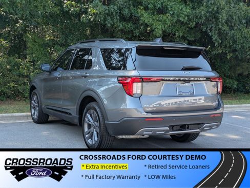 New 2026 Ford Explorer Active w/ Active Comfort Package AWD/4WD image 5
