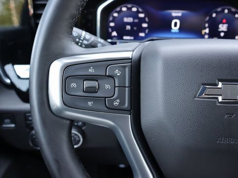 Used 2023 Chevrolet Silverado 1500 RST w/ Z71 Off-Road Package image 6