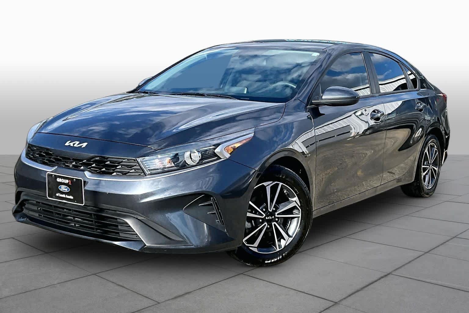Used 2022 Kia Forte LXS FWD image 35