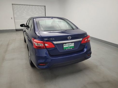 Used 2019 Nissan Sentra SV FWD image 6