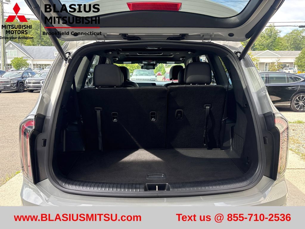 Used 2025 Kia Telluride EX X-Line AWD/4WD image 57