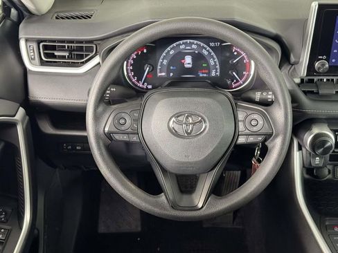 Used 2023 Toyota RAV4 LE AWD/4WD image 20