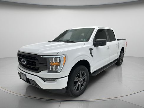 Used 2023 Ford F150 XLT w/ Equipment Group 302A High AWD/4WD image 3