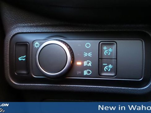 New 2026 Ford Explorer Active image 32