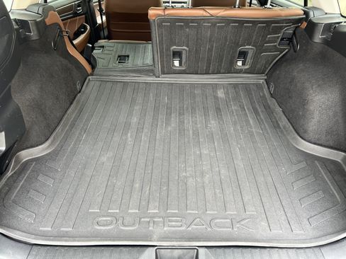 Used 2017 Subaru Outback 2.5i Touring w/ Popular Package #5A AWD/4WD image 19