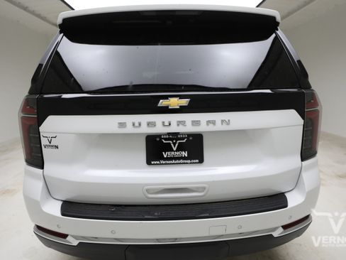 New 2026 Chevrolet Suburban LS RWD image 4
