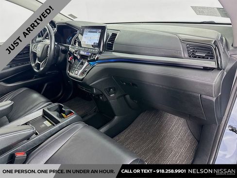 Used 2024 Honda Odyssey Elite image 32