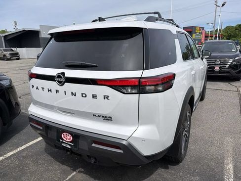 New 2026 Nissan Pathfinder Platinum AWD/4WD image 5