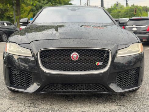 Used 2016 Jaguar XF S RWD image 8