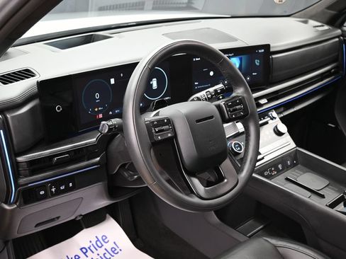 Used 2024 Hyundai Santa Fe Calligraphy FWD image 18