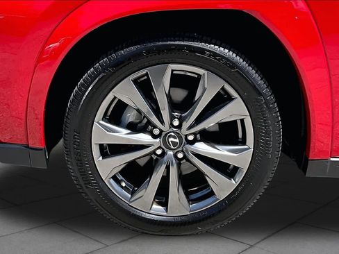 Used 2024 Lexus UX 250h F Sport FWD image 11