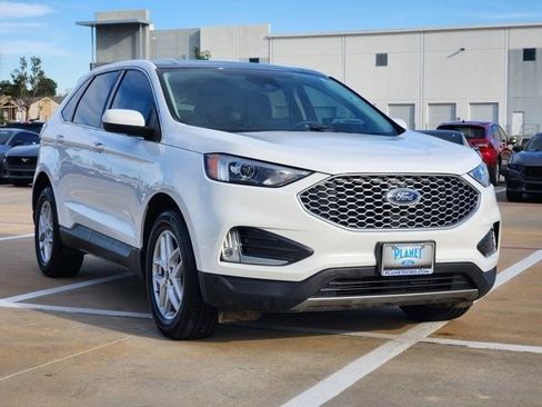 Certified 2024 Ford Edge SEL w/ Convenience Package image 3