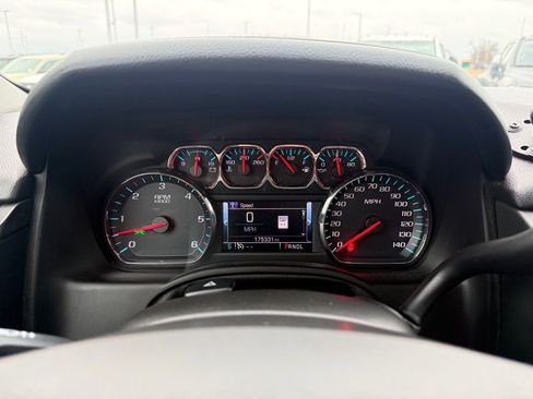 Used 2017 Chevrolet Tahoe LT w/ LT Signature Package image 25