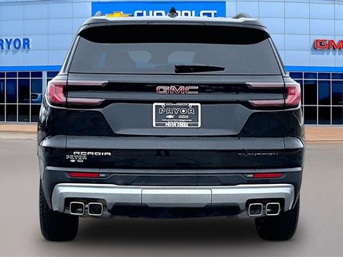 Used 2025 GMC Acadia Elevation image 6