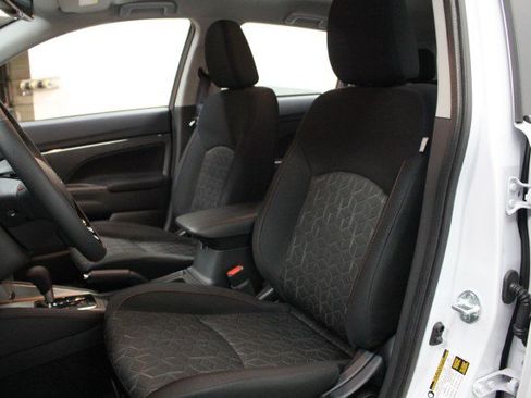 New 2026 Mitsubishi Outlander Sport LE AWD/4WD image 6