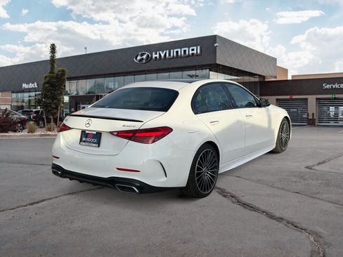 Used 2022 Mercedes-Benz C 300 4MATIC Sedan image 5