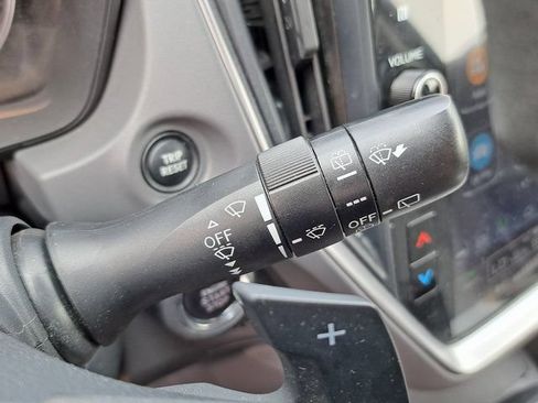Certified 2024 Subaru Crosstrek 2.0i Premium AWD/4WD image 11