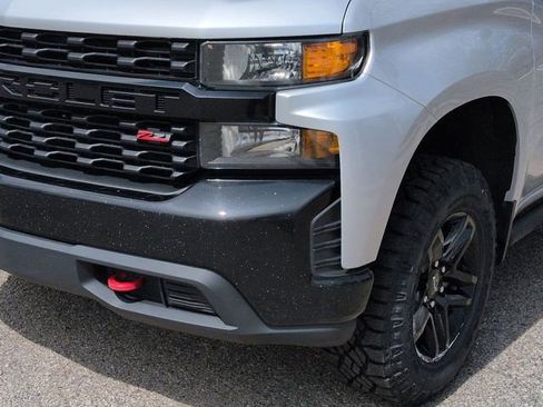 Used 2021 Chevrolet Silverado 1500 Custom Trail Boss w/ Safety Confidence Package AWD/4WD image 9